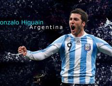 萨拉赫重返赛场，晋级下一阶段首场状态出色，中国队观众沸腾！赛场气氛高涨